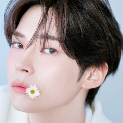 𝗦𝗣𝗔𝗥𝗞𝗟𝗘's profile picture