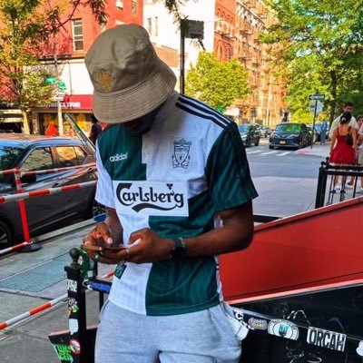 LFC ITB ๐ต๐ธ๐จ๐ฉ๐ด's profile picture