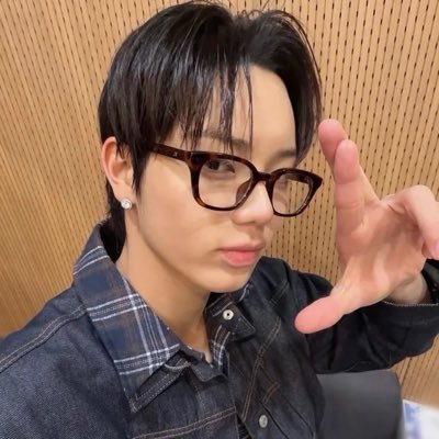lngshoters's profile picture