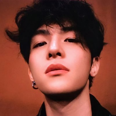 𝐧𝐚𝐲🍂's profile picture