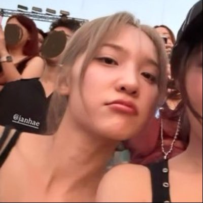 mj 𐙚's profile picture