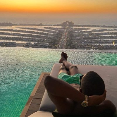 BIG J😎's profile picture