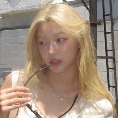 lalaseoola's profile picture