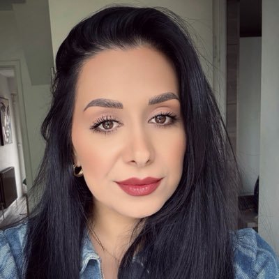 Madonna Kalousian 🦉🍉🥄🪁's profile picture