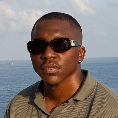 KenMwanaMukongo's profile picture