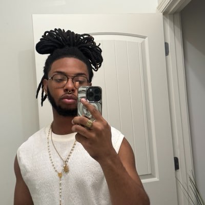 coleconut_'s profile picture