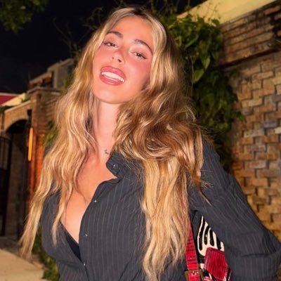 mel🍒's profile picture