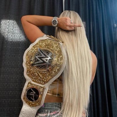 StephanieSwfou6's profile picture