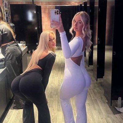 UKGIRLZZ's profile picture