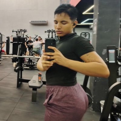 . ݁⊹ . ݁ ᴘᴇᴅʀᴏ ݁ . ⊹ ݁.'s profile picture