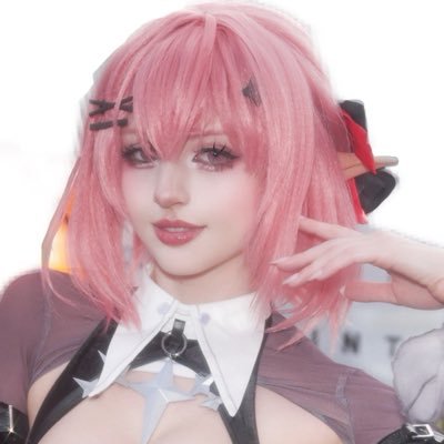 ellie જ⁀➴'s profile picture