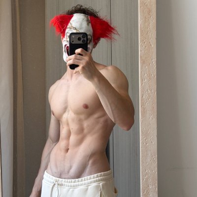 Tom!'s profile picture