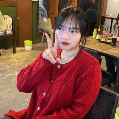 N P's profile picture