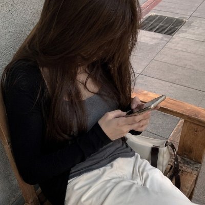 zhishitazhishi's profile picture