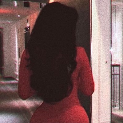 ᷂حظ's profile picture
