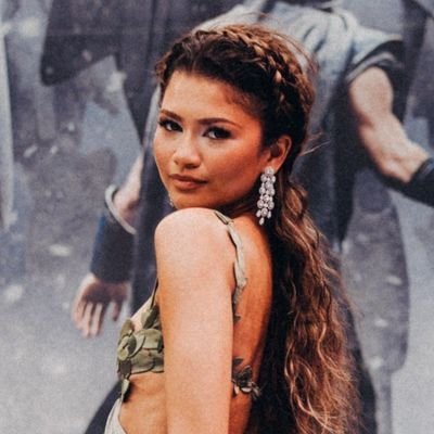 sara stormblessed 🏔️✨'s profile picture