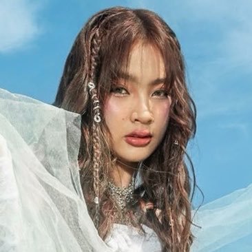MARY ౨ৎ's profile picture