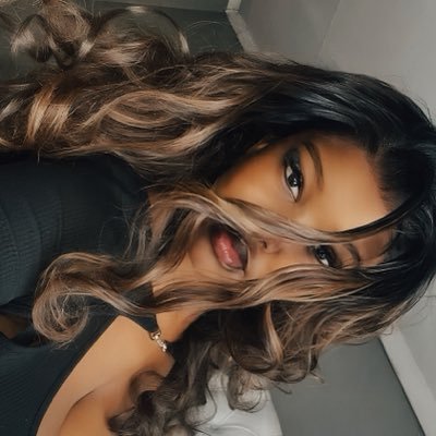 𝐸𝑟𝑦𝑘𝑎ℎ’𝑠 𝐺𝑢𝑛's profile picture