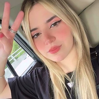 laraa's profile picture