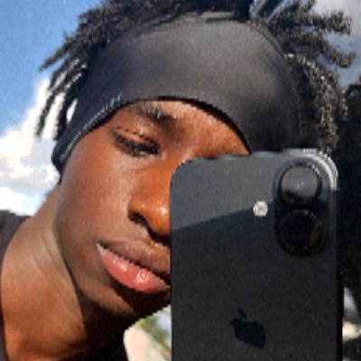 ྀིྀ bleu.'s profile picture