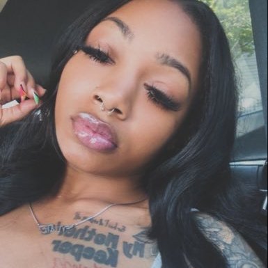 niahwiah's profile picture