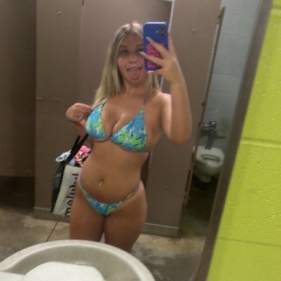 Cutiehadly's profile picture