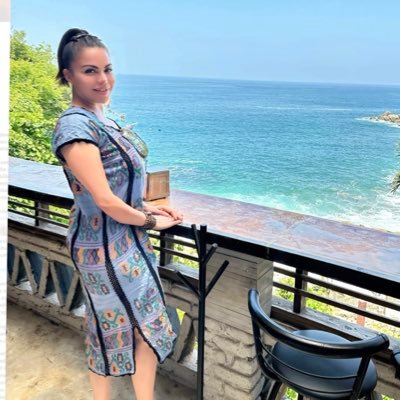 NADIASANABIA's profile picture