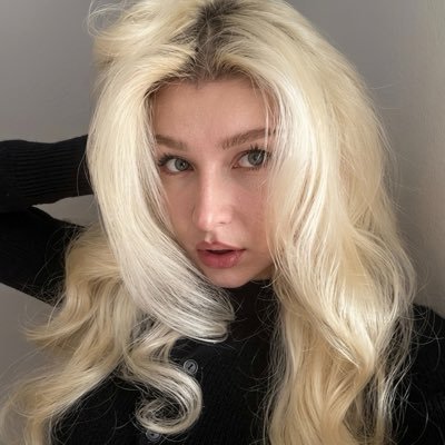 ؘ's profile picture