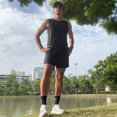 Mek Suwit's profile picture