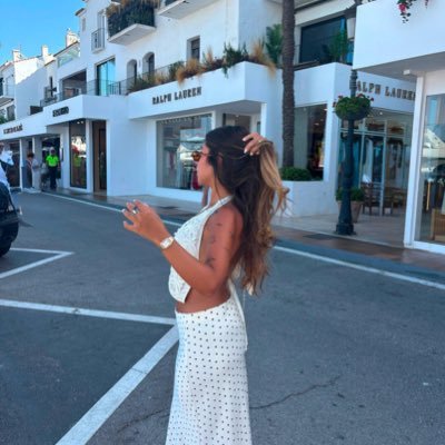 intiashead's profile picture