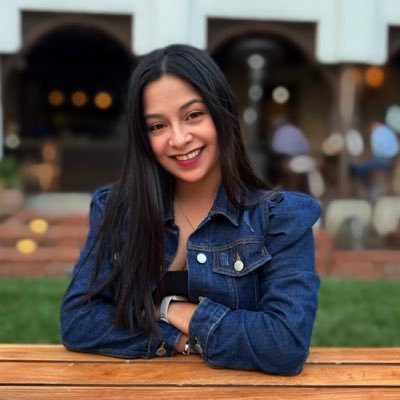 Dulce María 🍬's profile picture