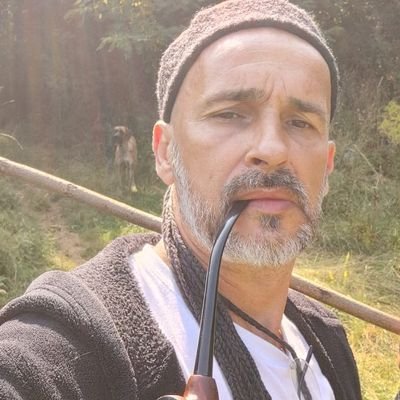 uzbrdojetesko's profile picture