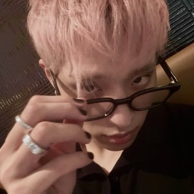 elie's profile picture