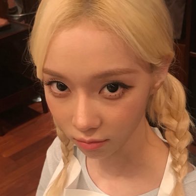 뚜통🍋's profile picture