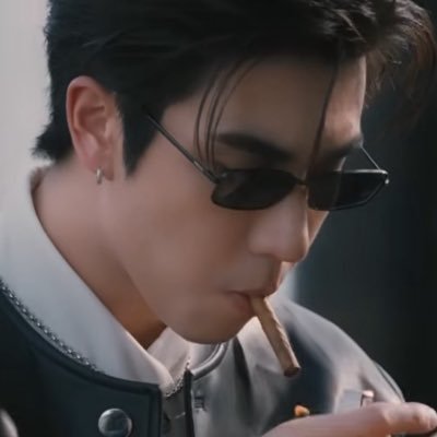 มัมบู เด กัสโตร 🕷️'s profile picture
