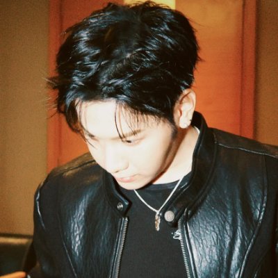 SK°🦁🐢•♫•♬ •'s profile picture
