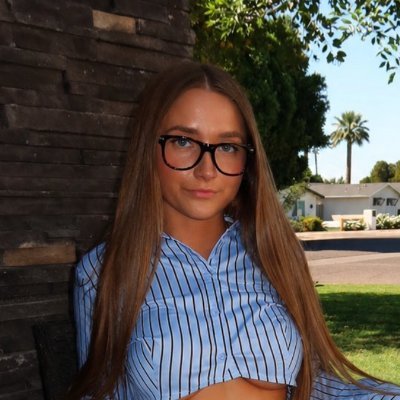 skylarrbaee's profile picture