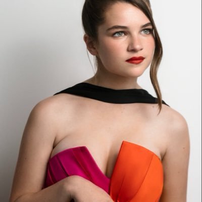 angelzycw's profile picture