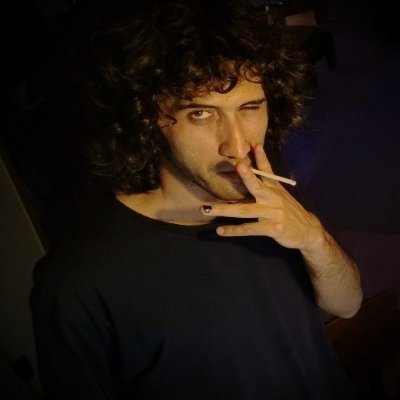 qalaviz's profile picture