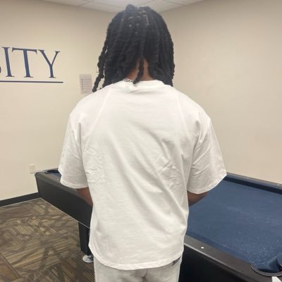 MrOutTheWay13's profile picture