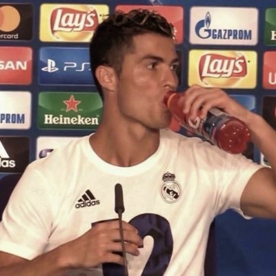 ُ's profile picture