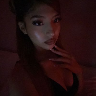 throatbabyxoNY's profile picture
