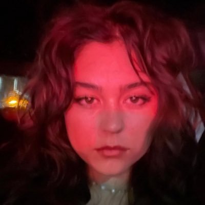 nhzzlou's profile picture