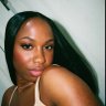 💚's profile picture