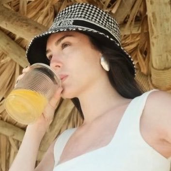 comentatita's profile picture