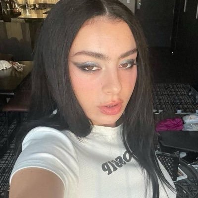 fag's profile picture