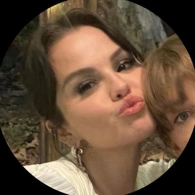 loleta 🐔☀️'s profile picture