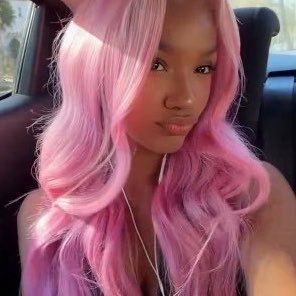 blondemiffy's profile picture