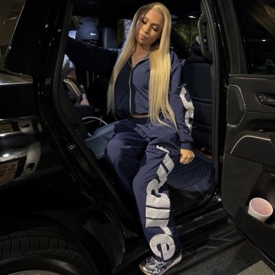 MS ARIES ✮'s profile picture