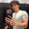 Andrew profil fotoğrafı
